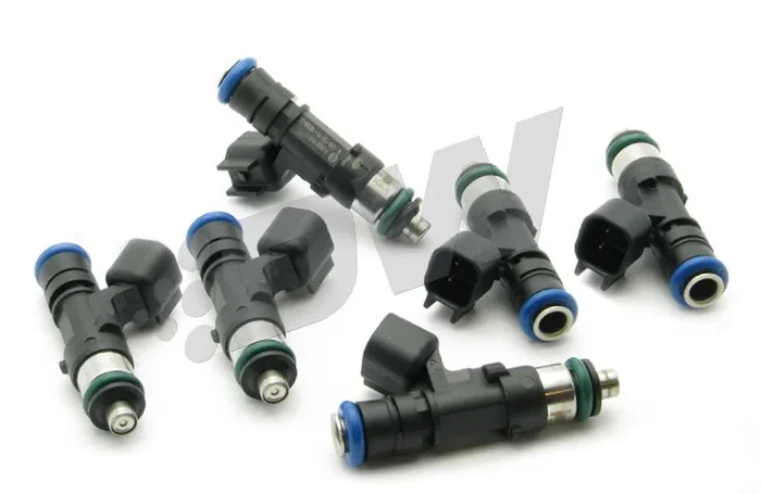 DeatschWerks 650cc Injectors – Set of 6 | 2001-2005 Porsche 911/996 (17U-01-0650-6)