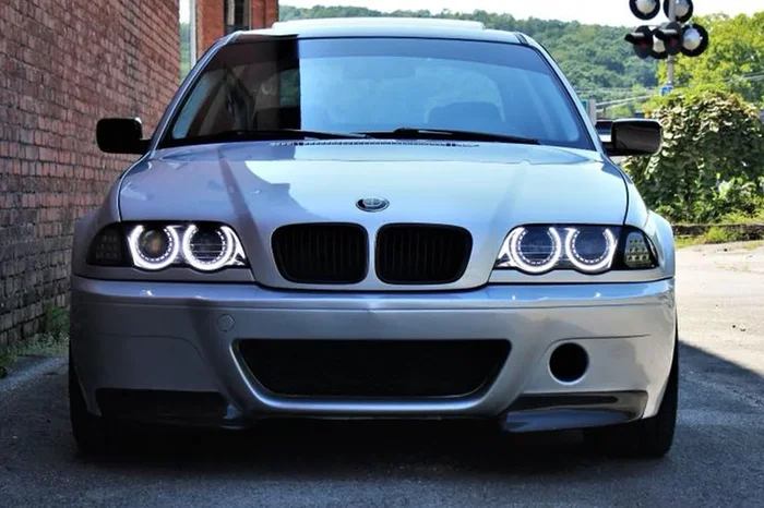 Diode Dynamics Halo Rings BMW M3 E46 (01-06) Standard or Switchback HD LED