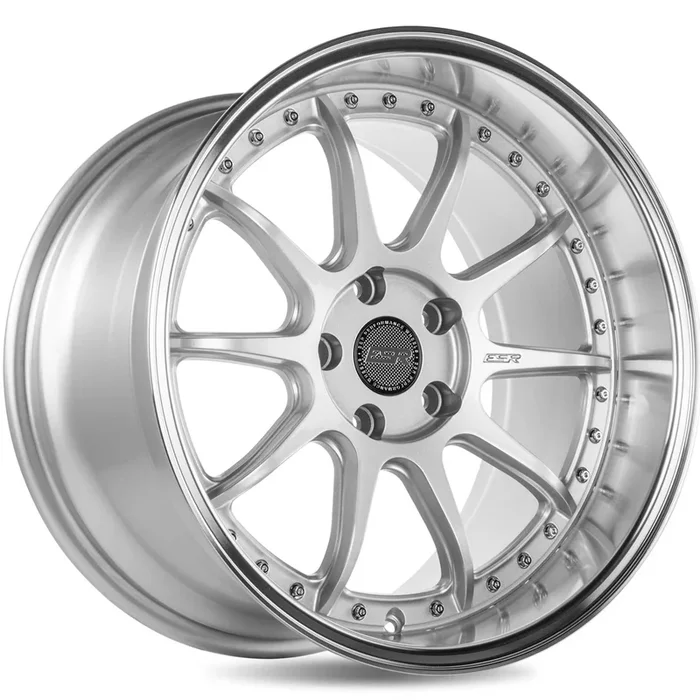 ESR Wheels CS12 Hypersilver w/ Machined Lip 18×8.5 | 5×105 (88550030 CS12HS-ML 5X105)