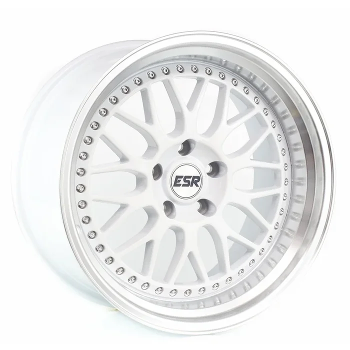 ESR Wheels SR01 White w/ Machined Lip 18×9.5 | 5×120 (89552035 SR01WHT-ML)