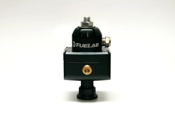Fuelab 575 Carb Adjustable Mini FPR Blocking 1-3 PSI (1) -6AN In (2) -6AN Out – Black