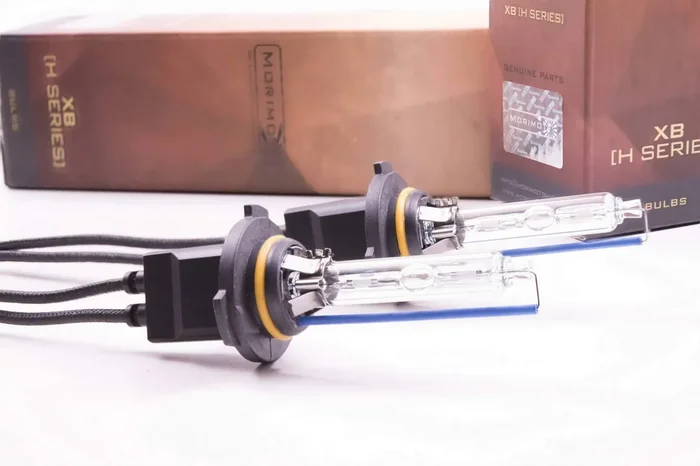 Morimoto 9012: XB 4000K HID Bulbs – Pair (MM.N.045)