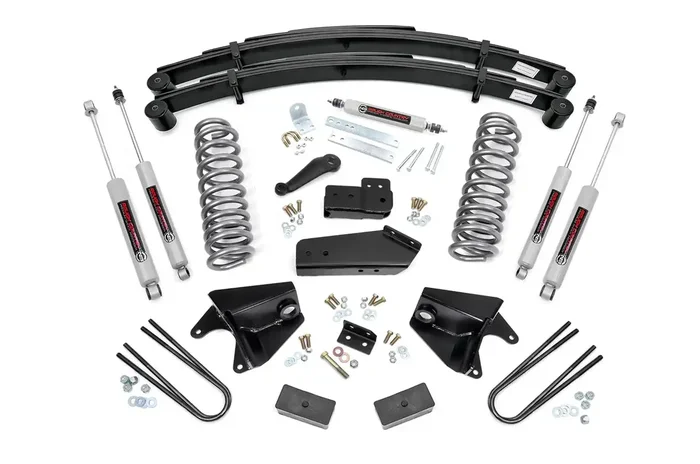 Rough Country 525.20 – Suspension Lift Kit w/Shocks 6 in.