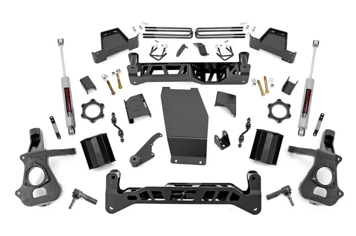Rough Country Lift Kit GMC Sierra 1500 4WD (14-18) 7 ” Suspension Lift Kit