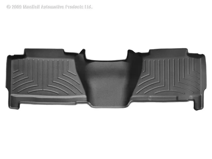 WeatherTech 00-06 Chevrolet Suburban Rear FloorLiner – Black